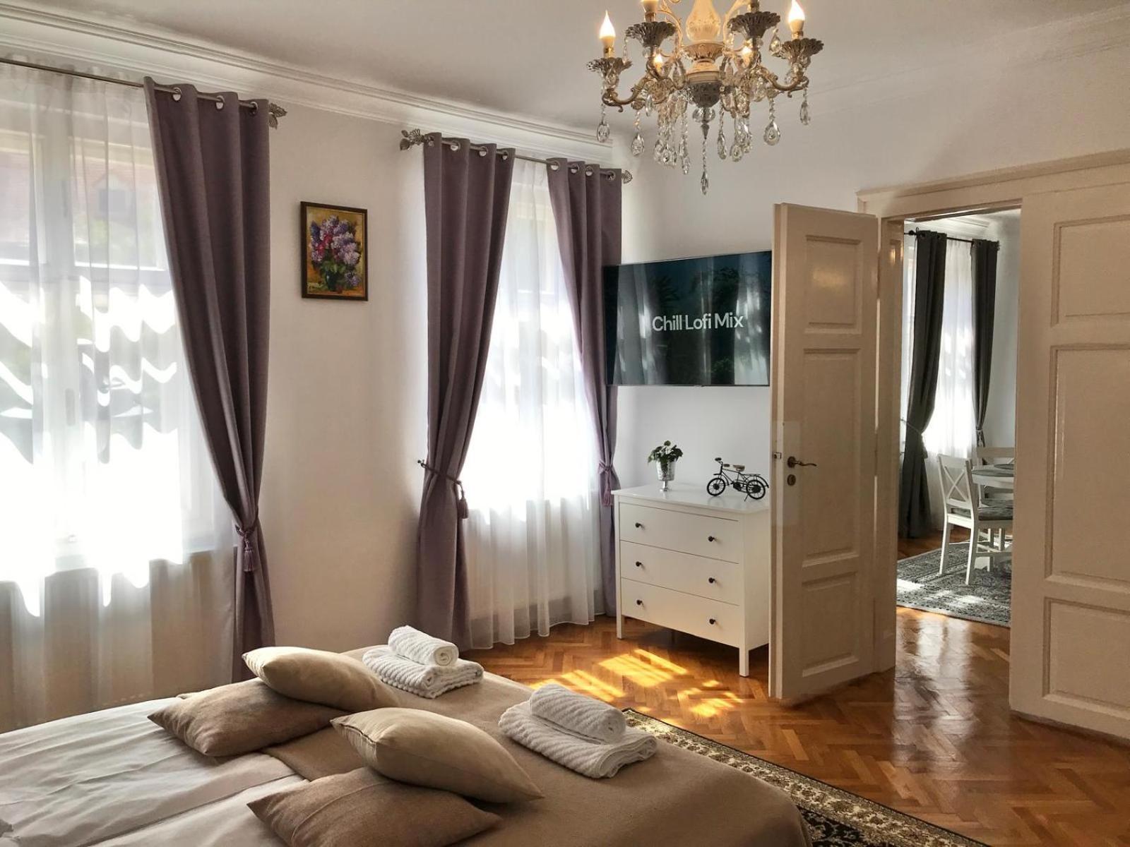 Residence Piata Armelor Sibiu Exteriér fotografie